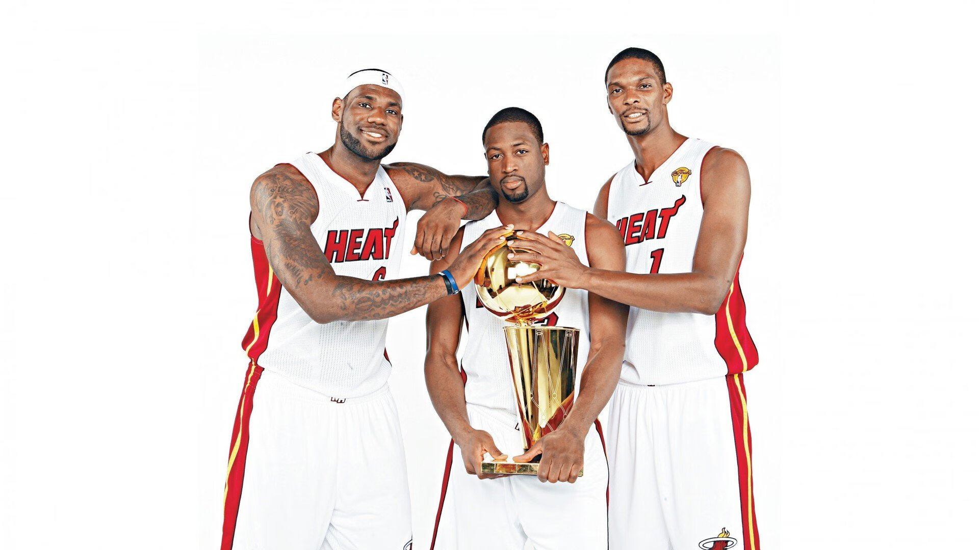 传奇再现：那些令人怀念的经典战役场景，传奇最经典的一首战歌